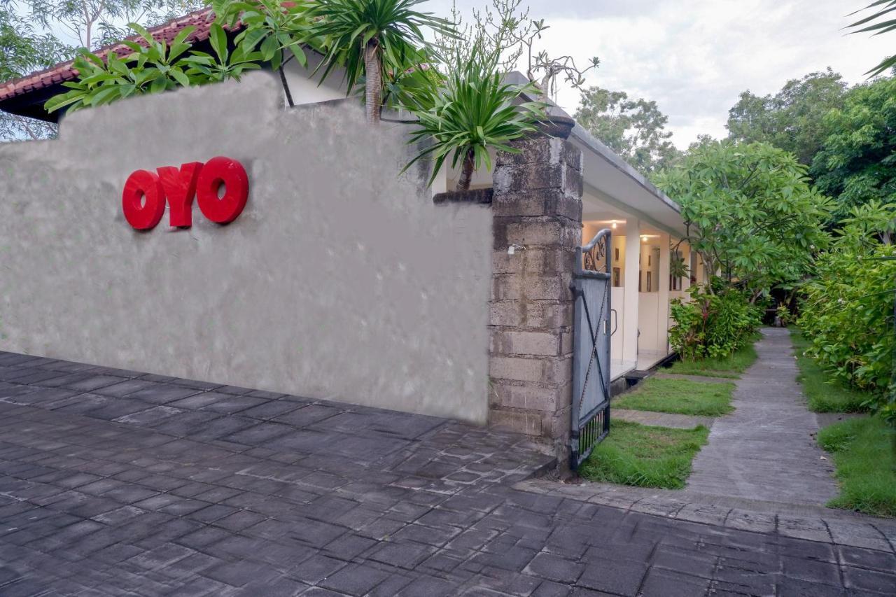 Oyo 2521 Uluwatu Cahya Guest House Exterior photo