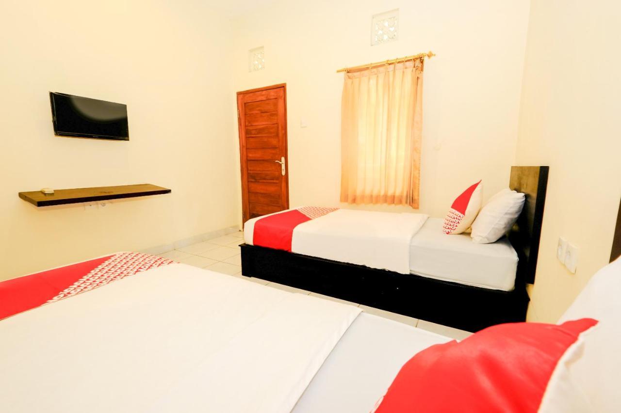 Oyo 2521 Uluwatu Cahya Guest House Exterior photo