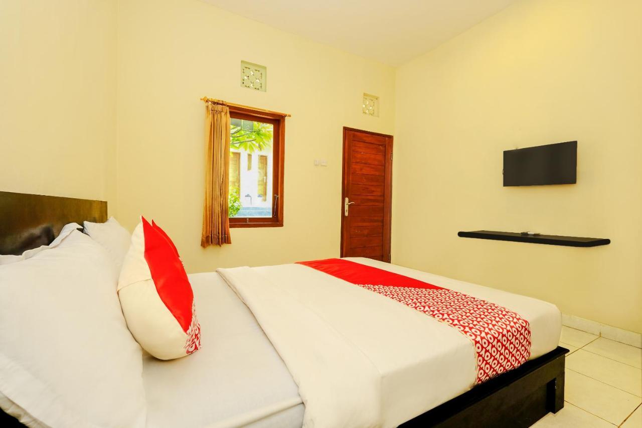 Oyo 2521 Uluwatu Cahya Guest House Exterior photo